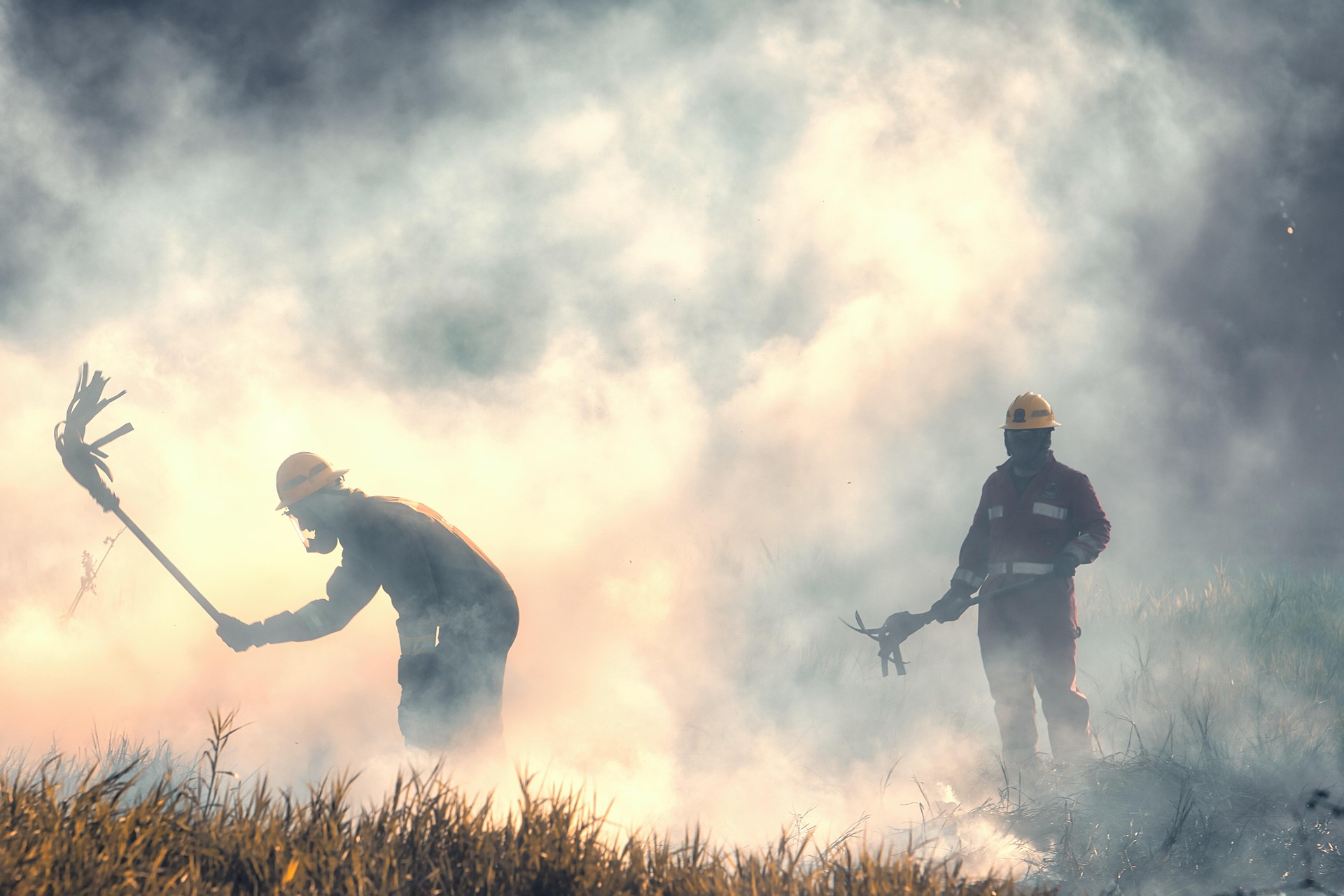 firemen-7692818_1920